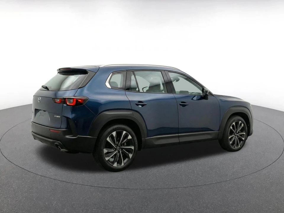 2025 Mazda CX-50 - Image 11 of 24