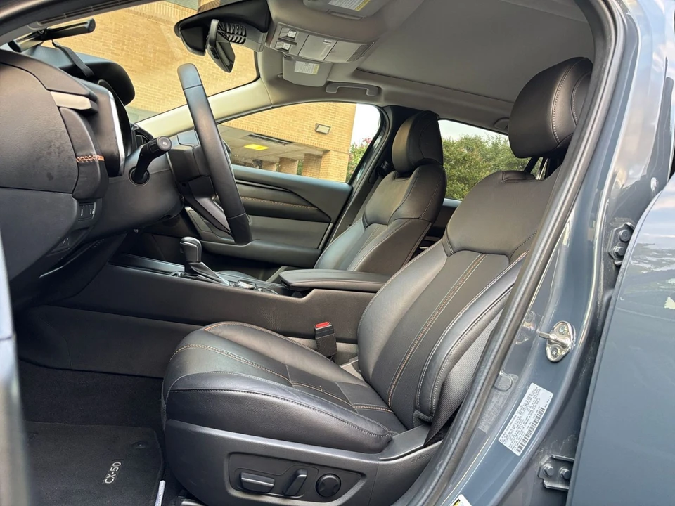 2025 Mazda CX-50 - Image 21 of 31