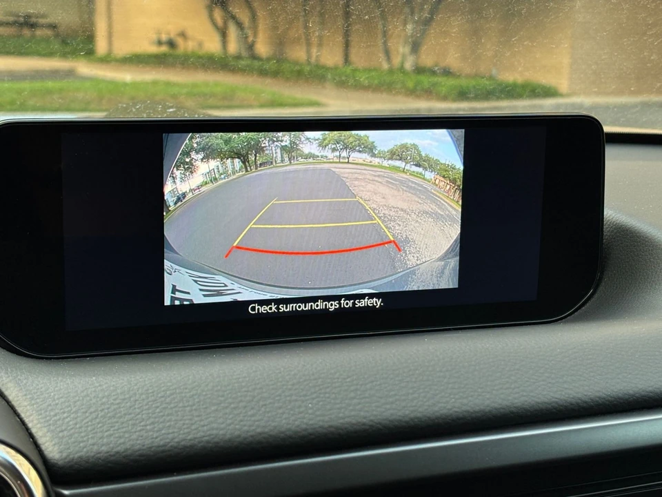 2025 Mazda CX-50 - Image 19 of 31