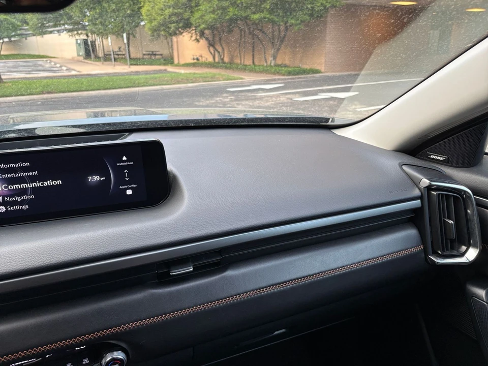 2025 Mazda CX-50 - Image 28 of 31