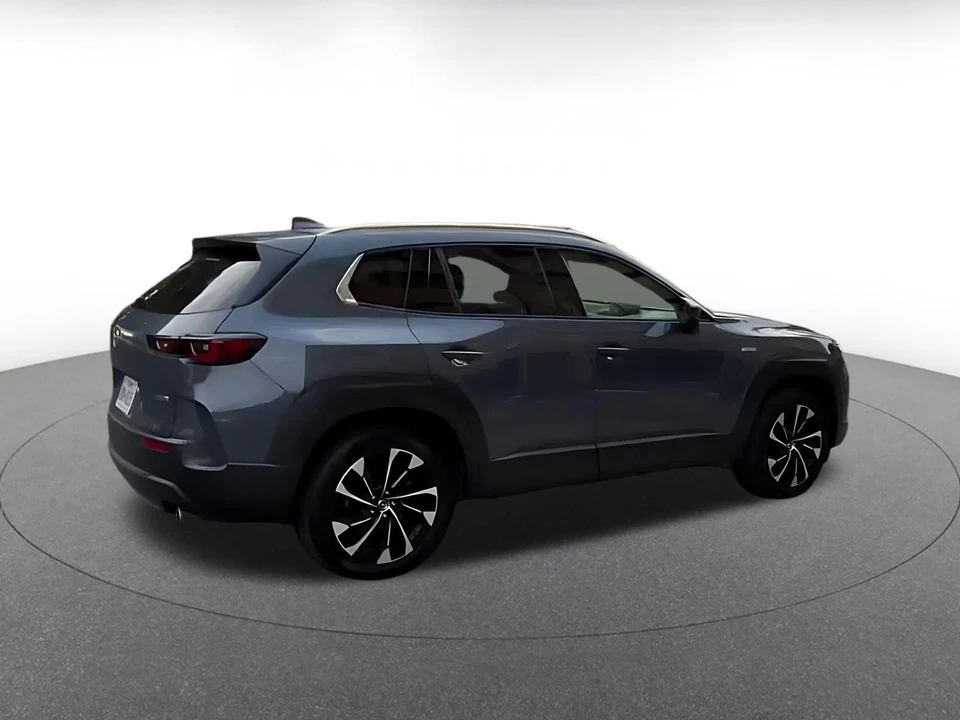 2025 Mazda CX-50 - Image 13 of 31