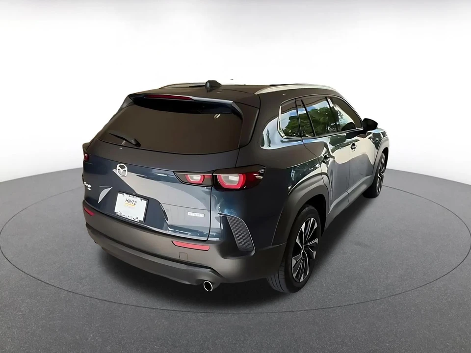 2025 Mazda CX-50 - Image 17 of 31