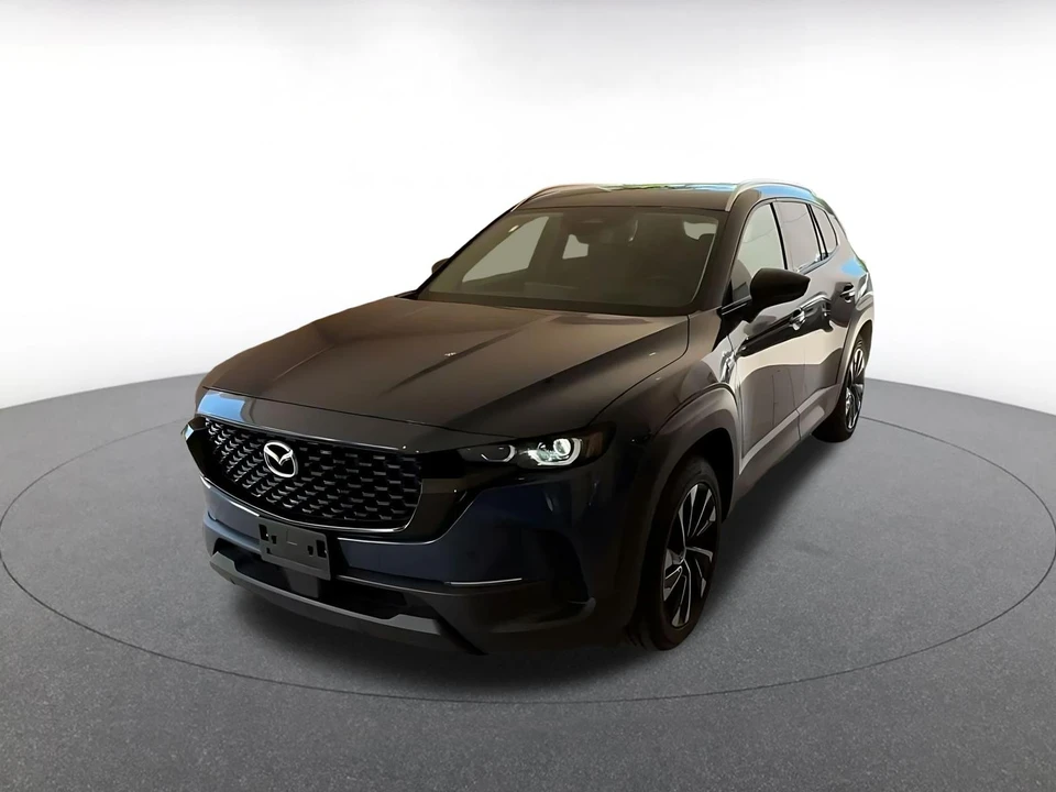 2025 Mazda CX-50 - Image 8 of 31