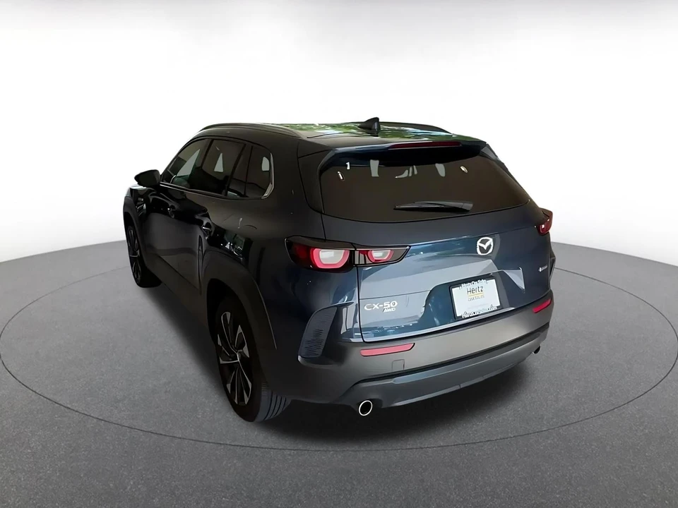 2025 Mazda CX-50 - Image 13 of 31