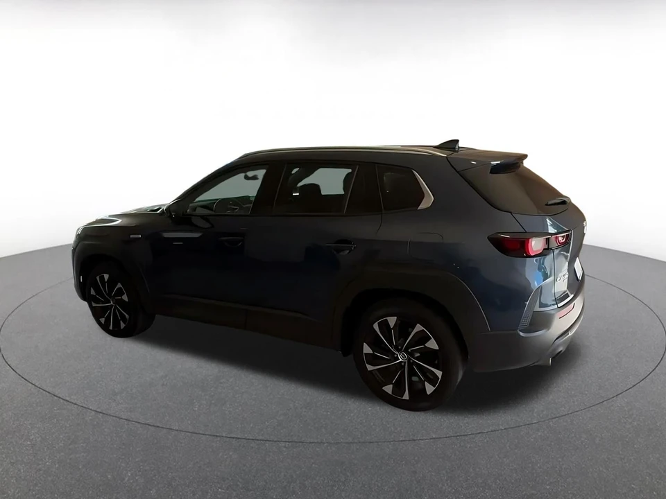 2025 Mazda CX-50 - Image 12 of 31