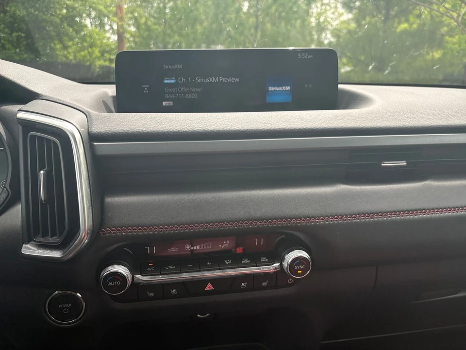 2025 Mazda CX-50 - Image 14 of 31