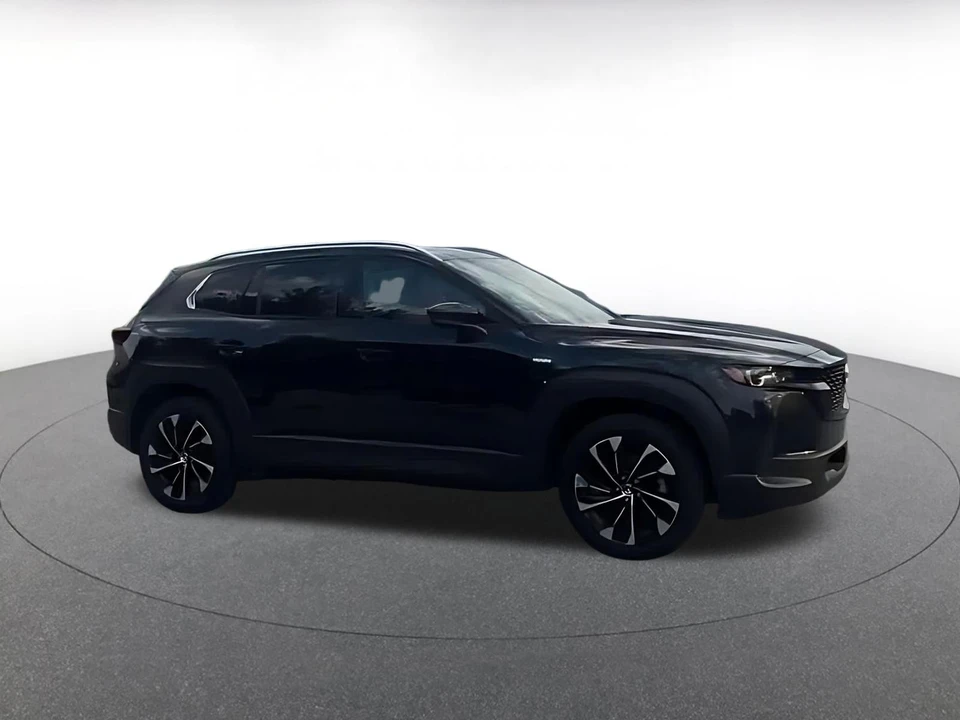 2025 Mazda CX-50 - Image 2 of 31
