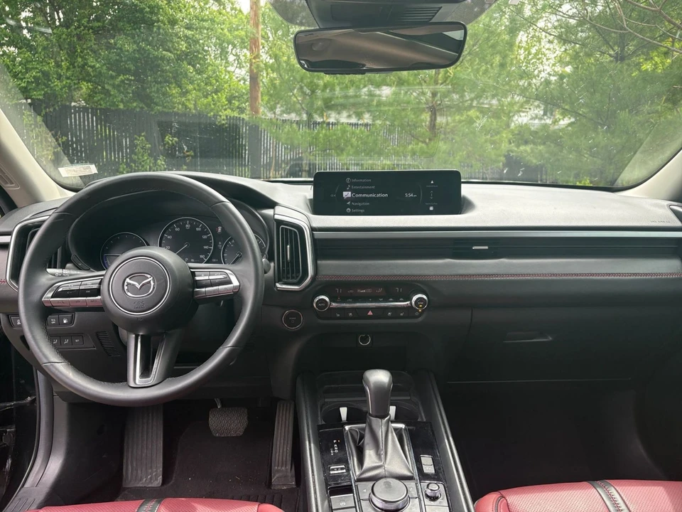 2025 Mazda CX-50 - Image 28 of 31
