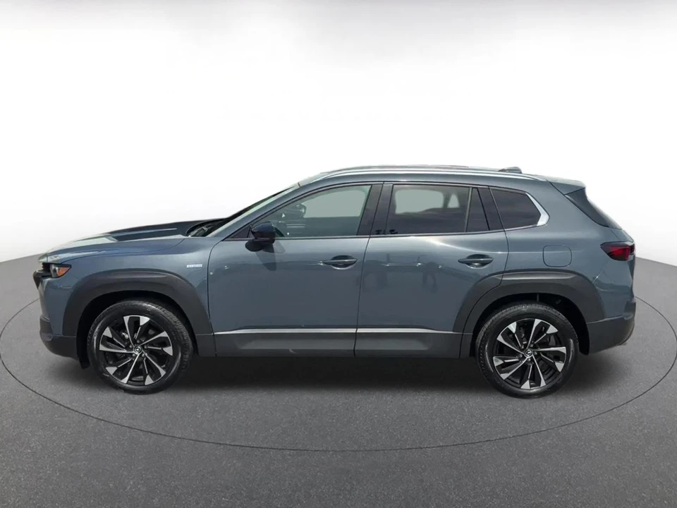 2025 Mazda CX-50 - Image 9 of 31