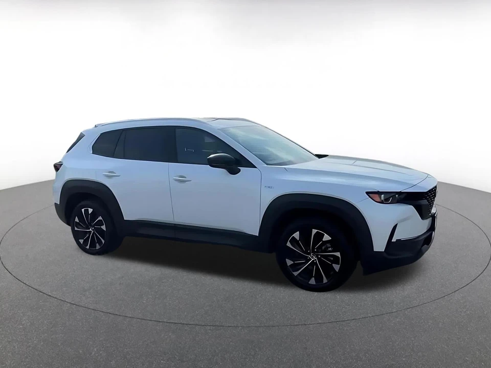 2025 Mazda CX-50 - Image 2 of 31