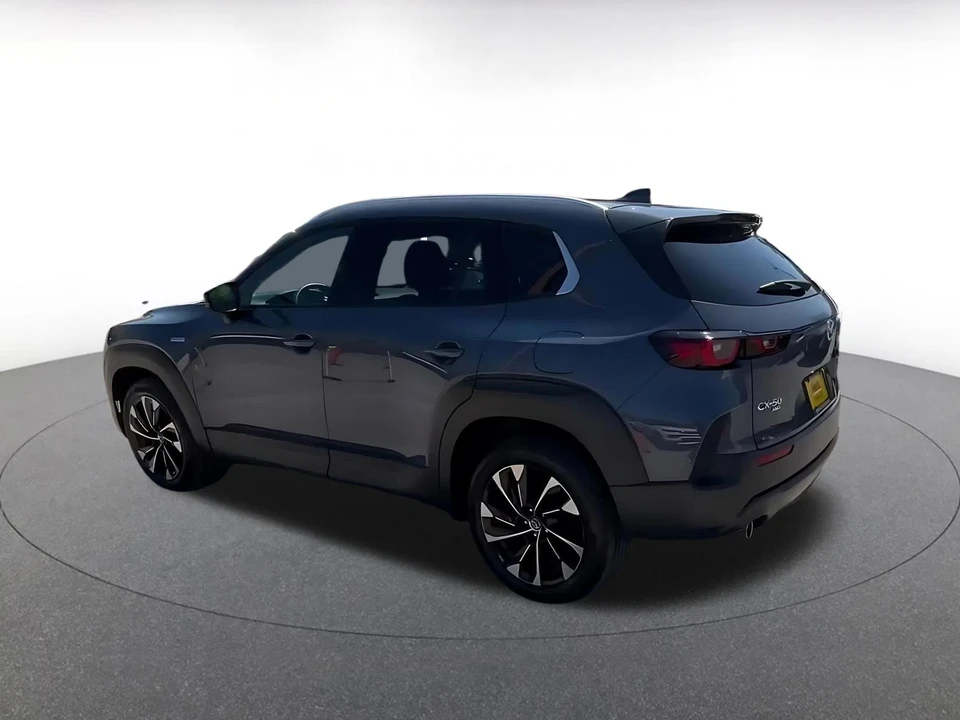 2025 Mazda CX-50 - Image 9 of 31