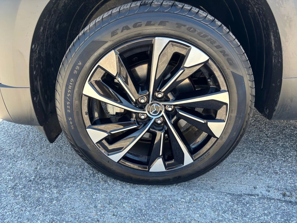 2025 Mazda CX-50 - Image 28 of 31