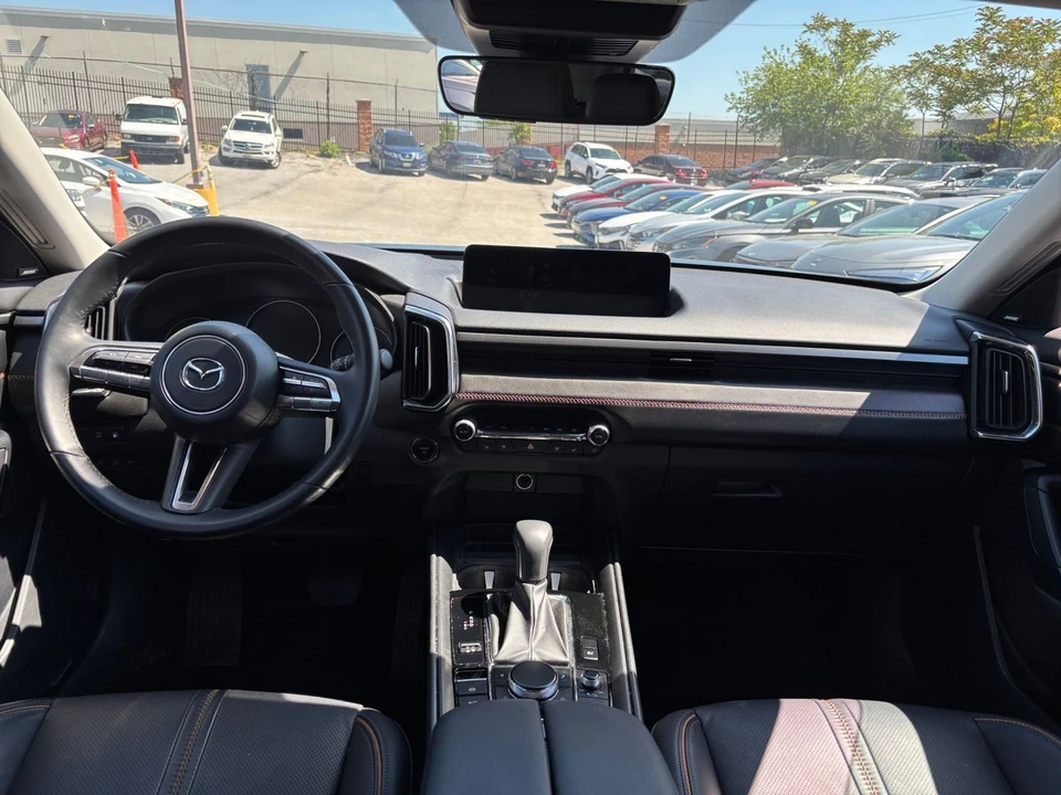 2025 Mazda CX-50 - Image 29 of 31