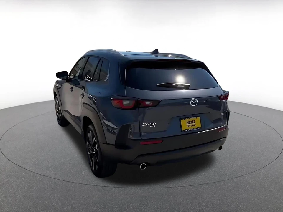 2025 Mazda CX-50 - Image 13 of 31