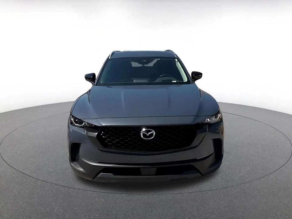 2025 Mazda CX-50 - Image 4 of 31