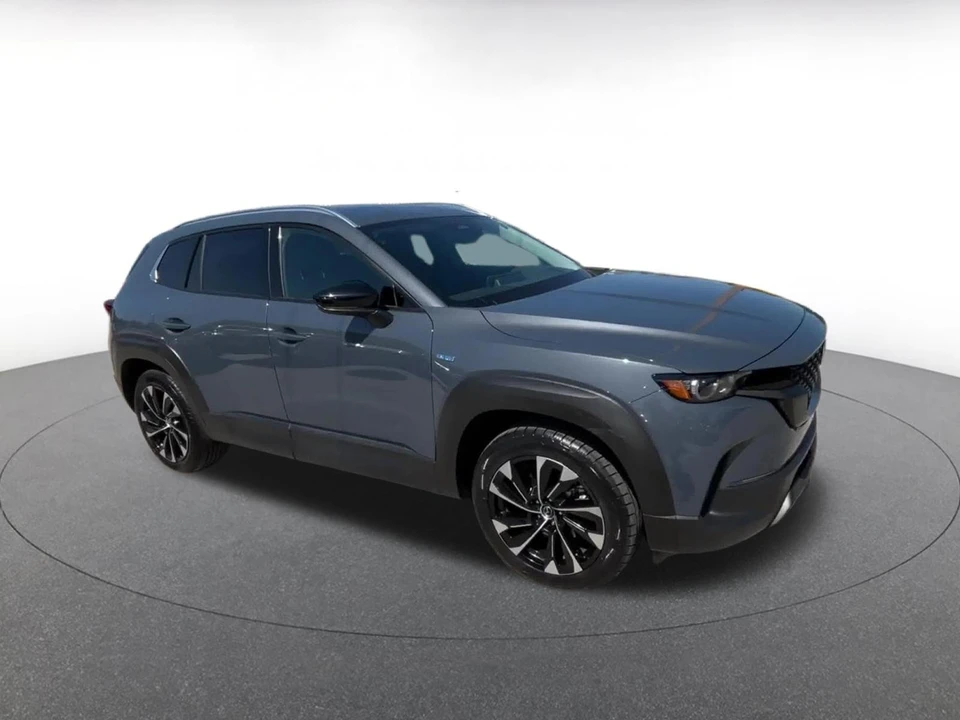 2025 Mazda CX-50 - Image 2 of 31
