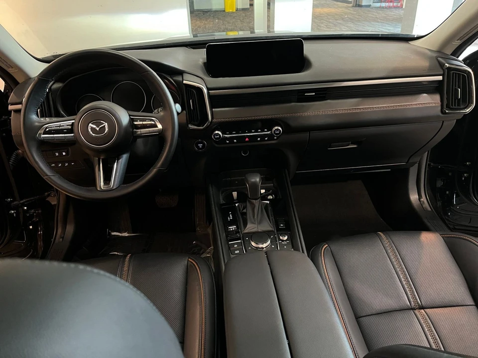 2025 Mazda CX-50 - Image 30 of 31