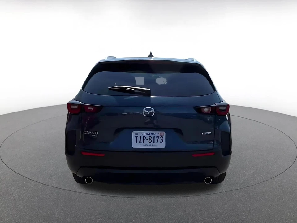 2025 Mazda CX-50 - Image 14 of 31