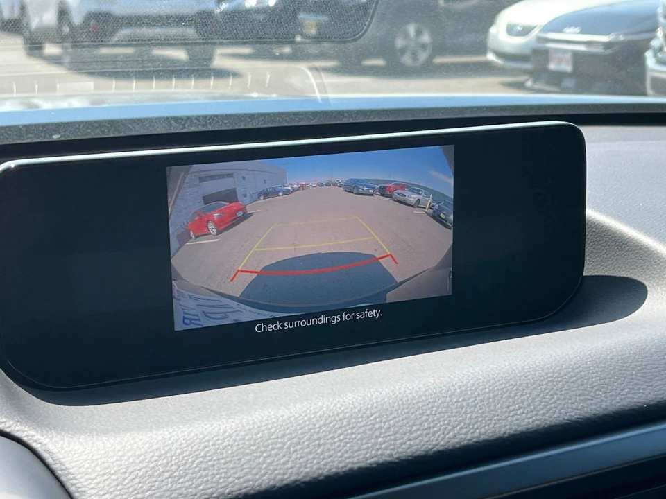 2025 Mazda CX-50 - Image 21 of 31