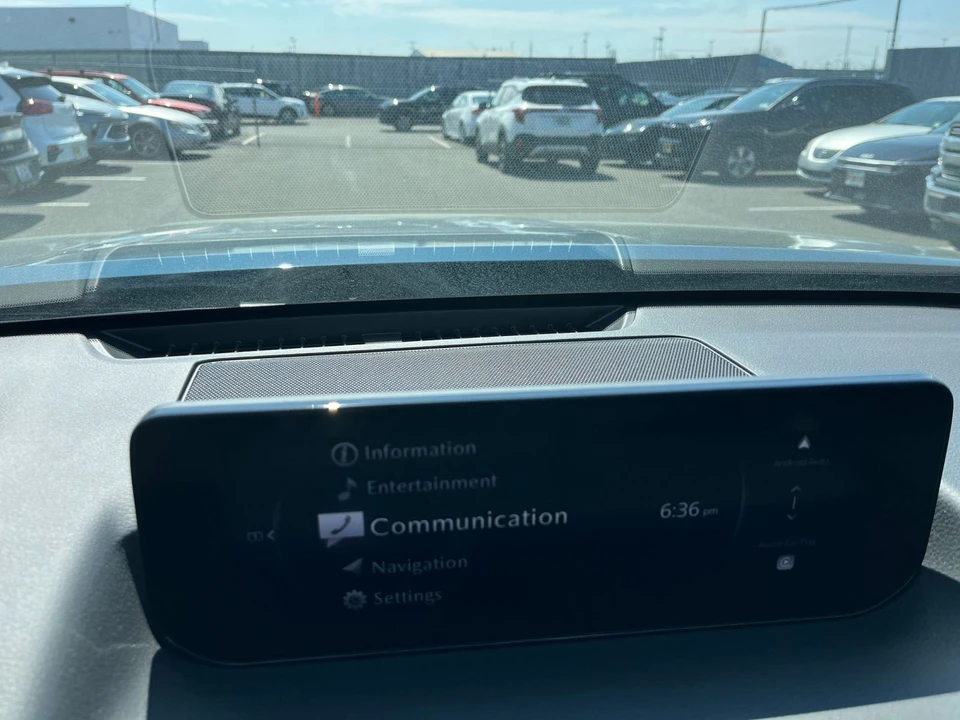 2025 Mazda CX-50 - Image 14 of 31