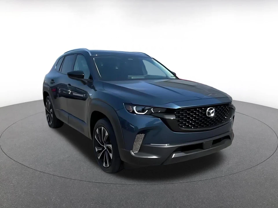 2025 Mazda CX-50 - Image 3 of 31