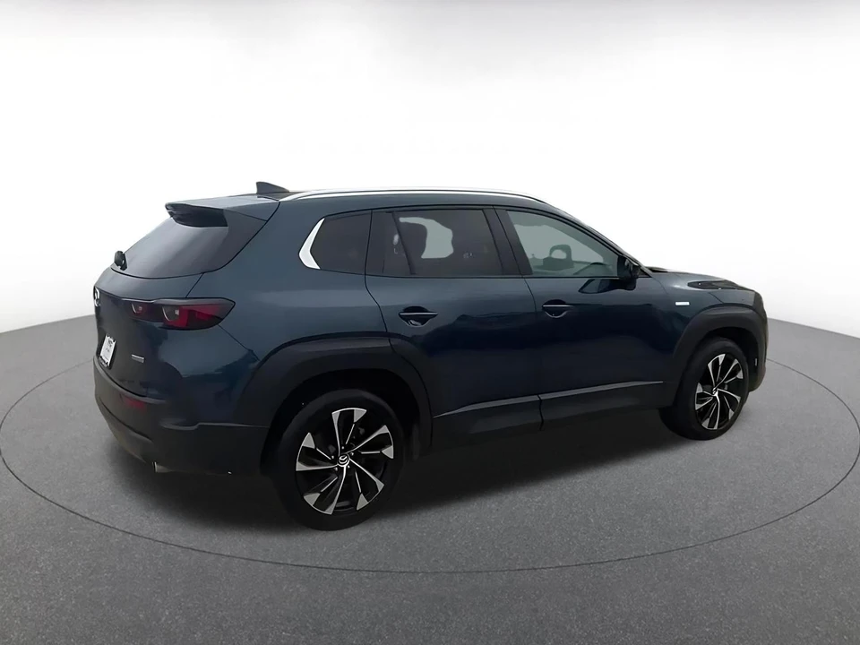 2025 Mazda CX-50 - Image 11 of 31