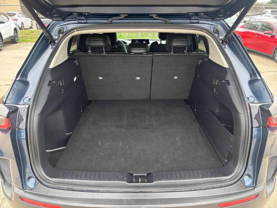 2025 Mazda CX-50 - Image 28 of 31