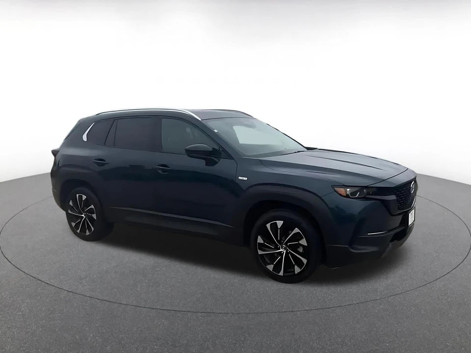 2025 Mazda CX-50 - Image 2 of 31