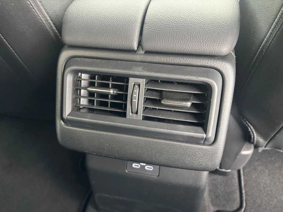 2025 Mazda CX-50 - Image 20 of 31