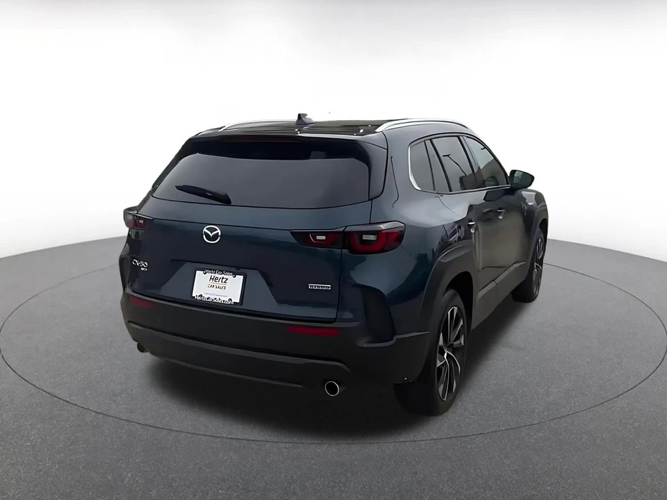 2025 Mazda CX-50 - Image 17 of 31