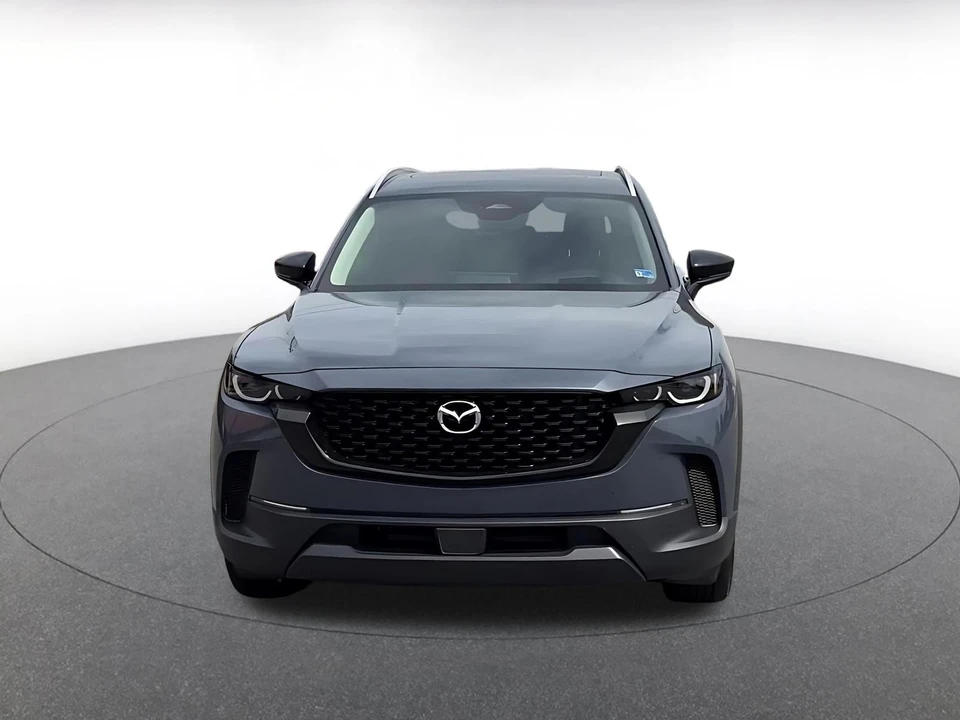 2025 Mazda CX-50 - Image 4 of 31