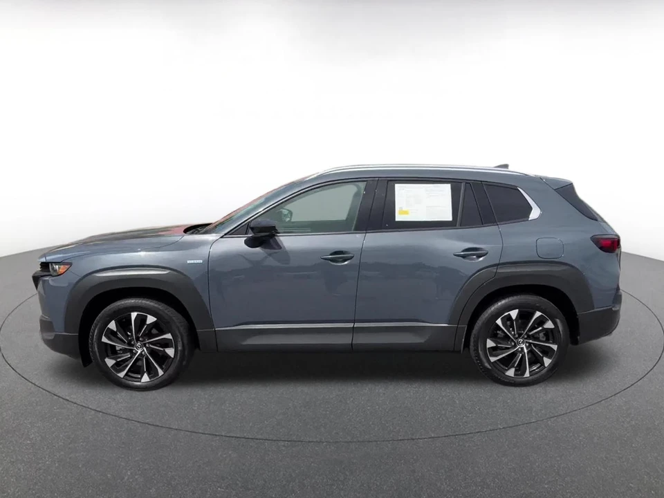 2025 Mazda CX-50 - Image 8 of 31