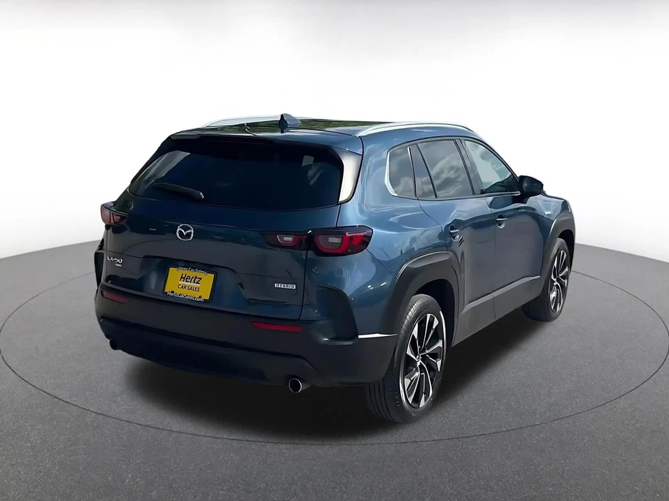 2025 Mazda CX-50 - Image 16 of 31