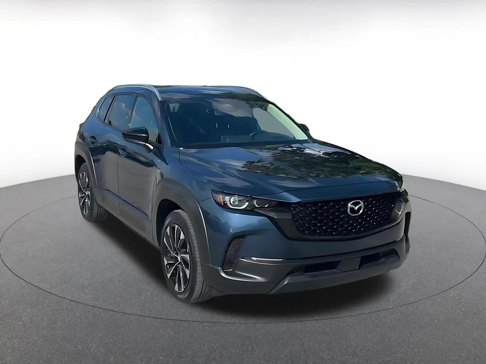 2025 Mazda CX-50 - Image 3 of 31