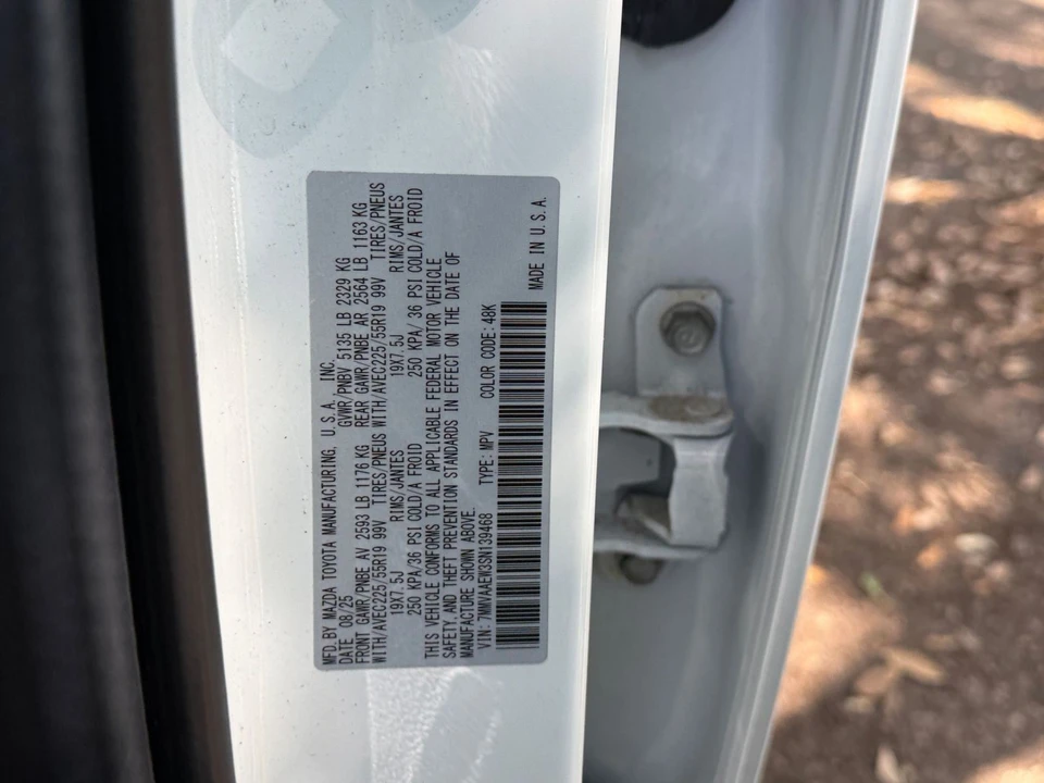 2025 Mazda CX-50 - Image 26 of 31