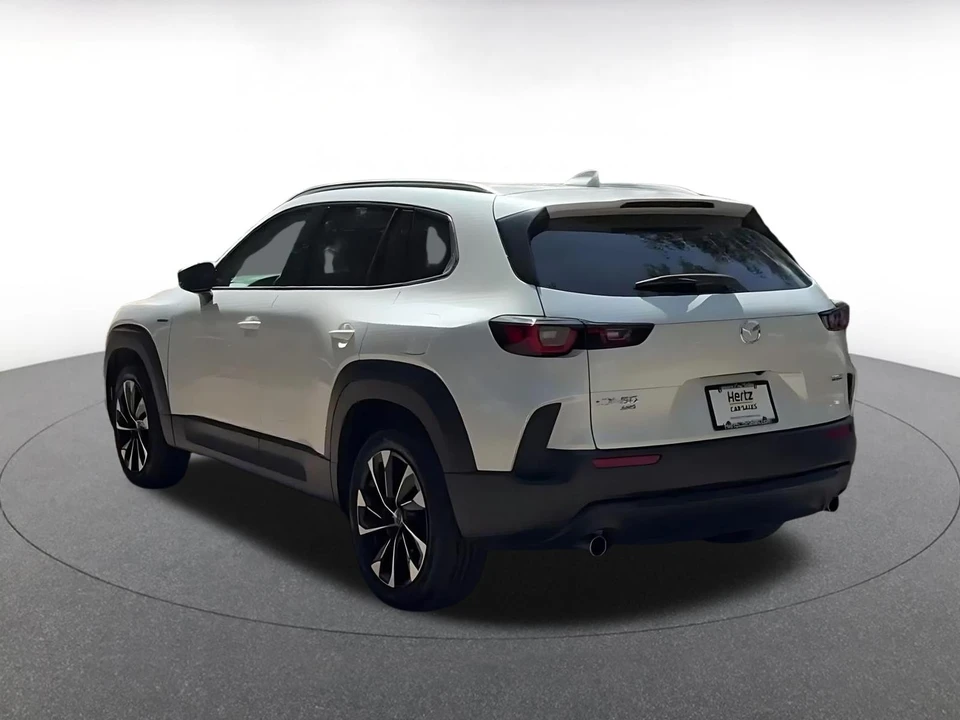 2025 Mazda CX-50 - Image 14 of 31