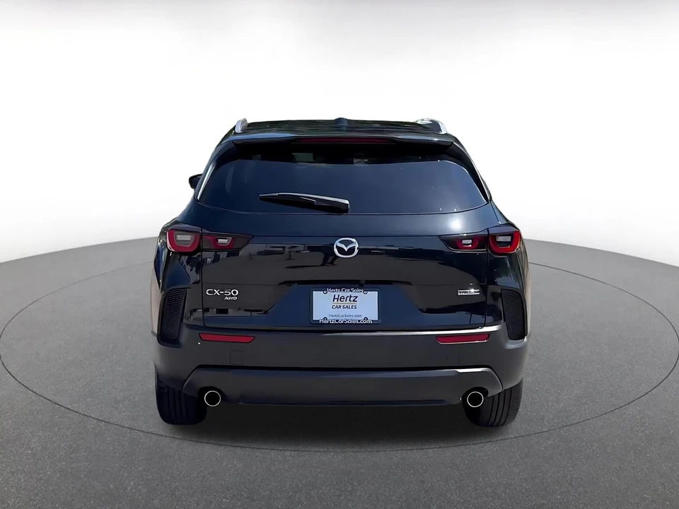 2025 Mazda CX-50 - Image 9 of 31