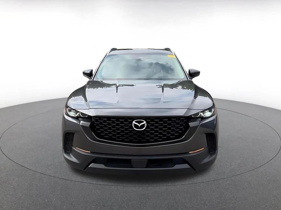 2025 Mazda CX-50 - Image 4 of 31