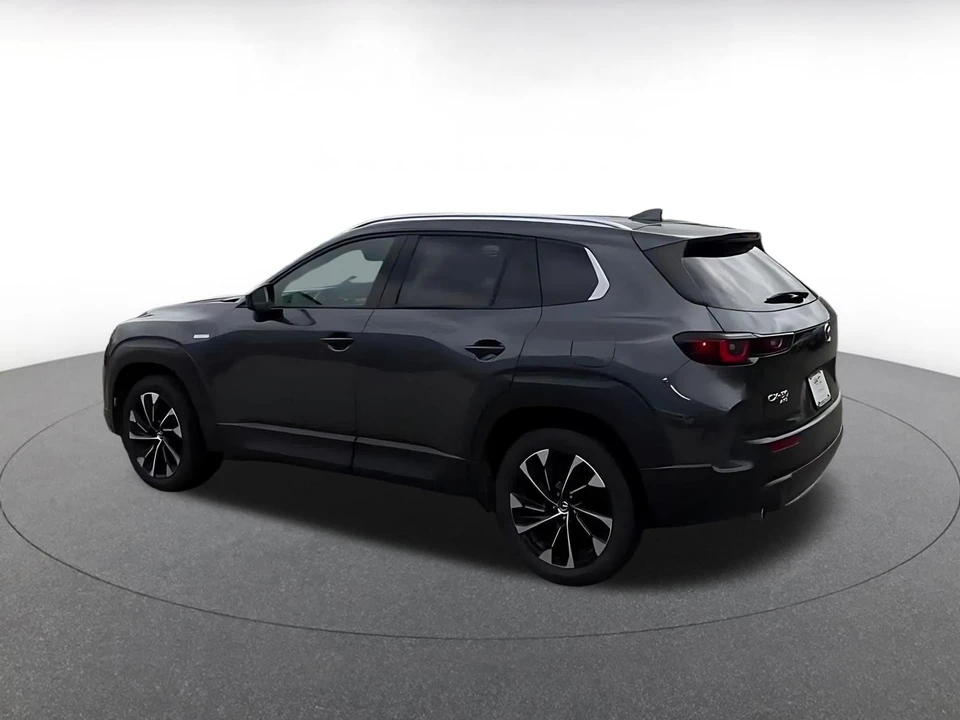 2025 Mazda CX-50 - Image 9 of 31