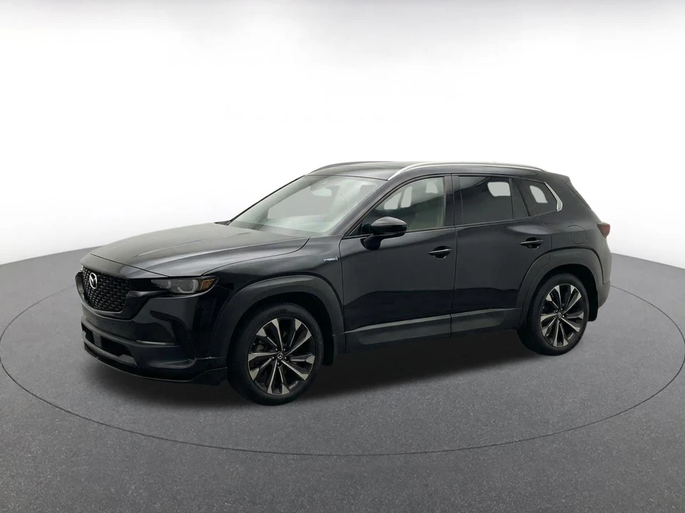 2025 Mazda CX-50 - Image 3 of 18