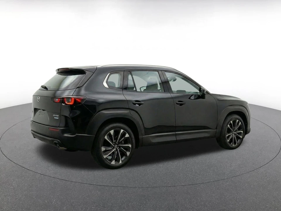2025 Mazda CX-50 - Image 9 of 18