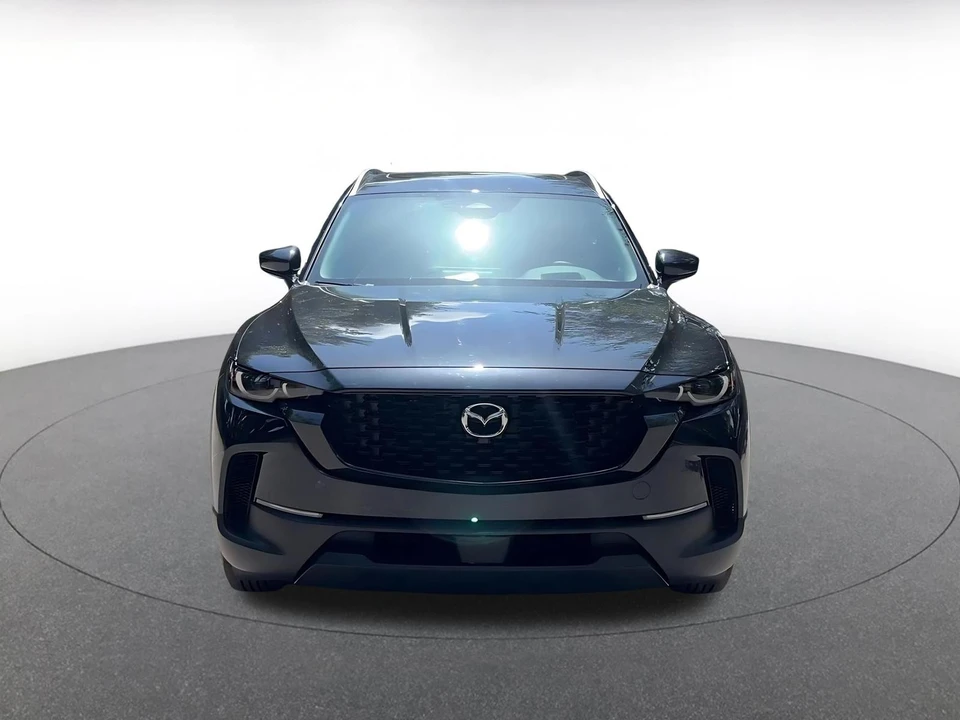 2025 Mazda CX-50 - Image 4 of 31