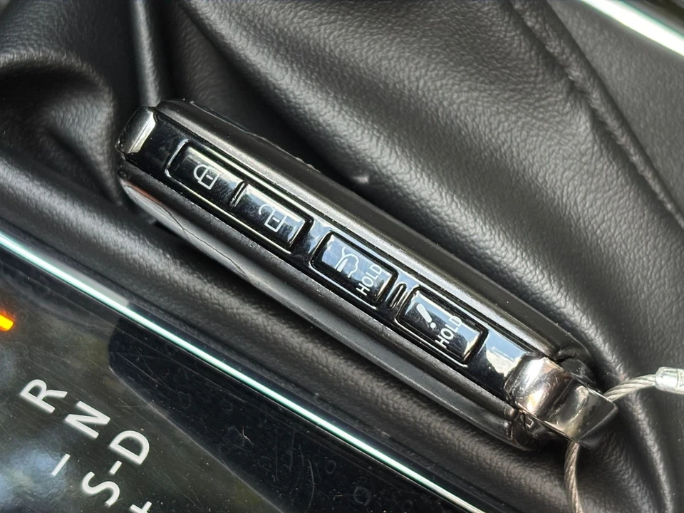 2025 Mazda CX-50 - Image 24 of 31