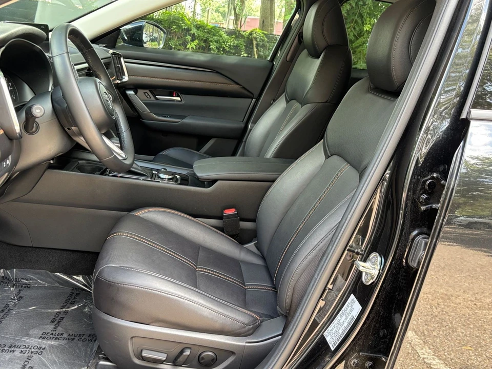 2025 Mazda CX-50 - Image 30 of 31