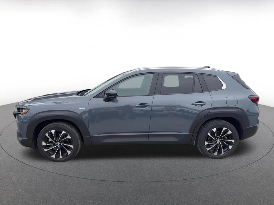 2025 Mazda CX-50 - Image 11 of 31