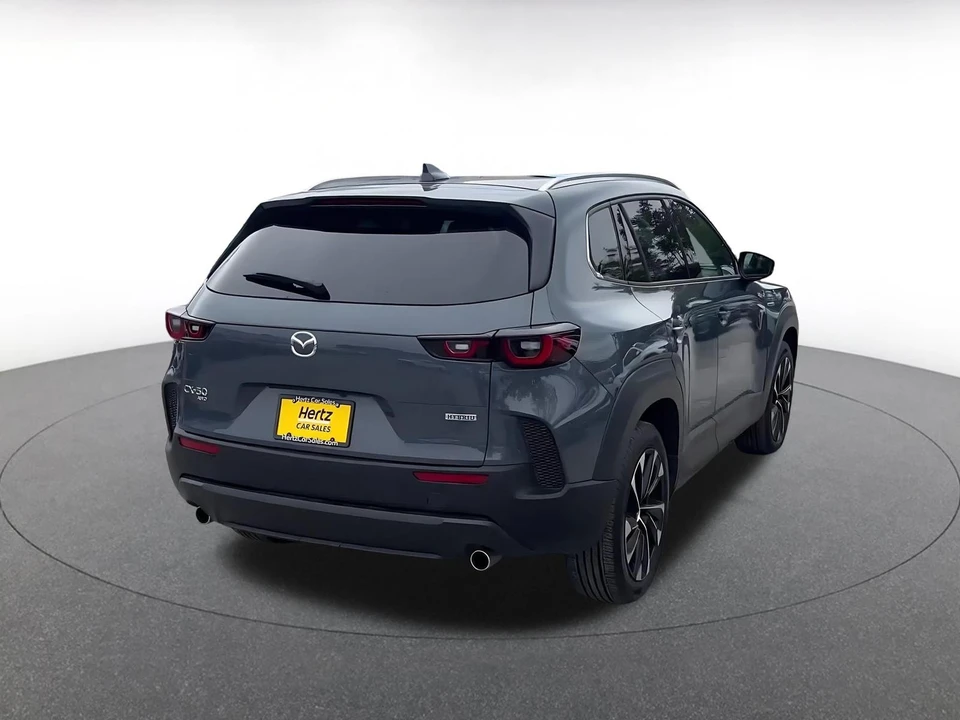 2025 Mazda CX-50 - Image 17 of 31