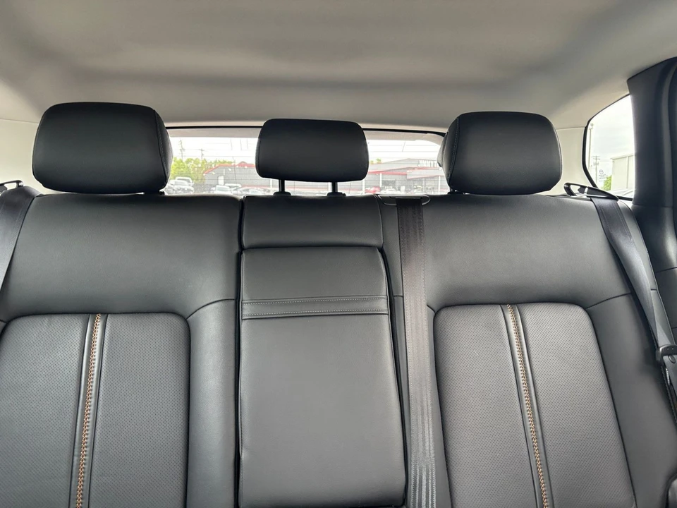2025 Mazda CX-50 - Image 28 of 31