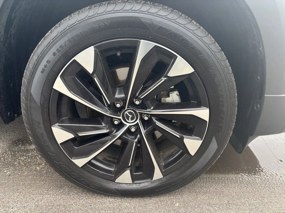 2025 Mazda CX-50 - Image 20 of 31