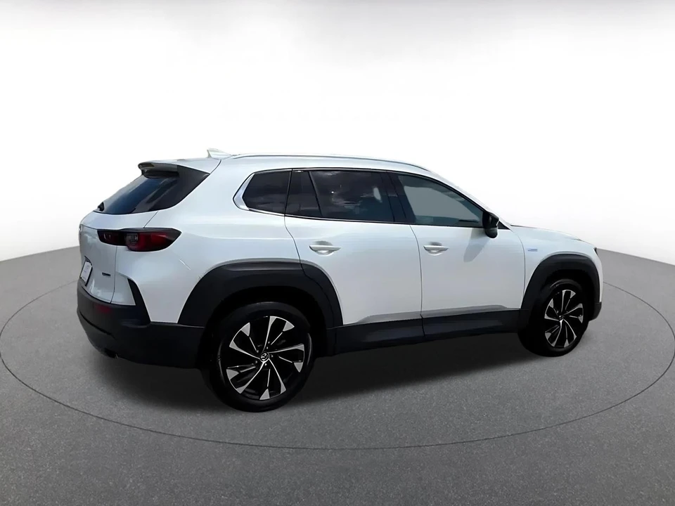 2025 Mazda CX-50 - Image 11 of 31