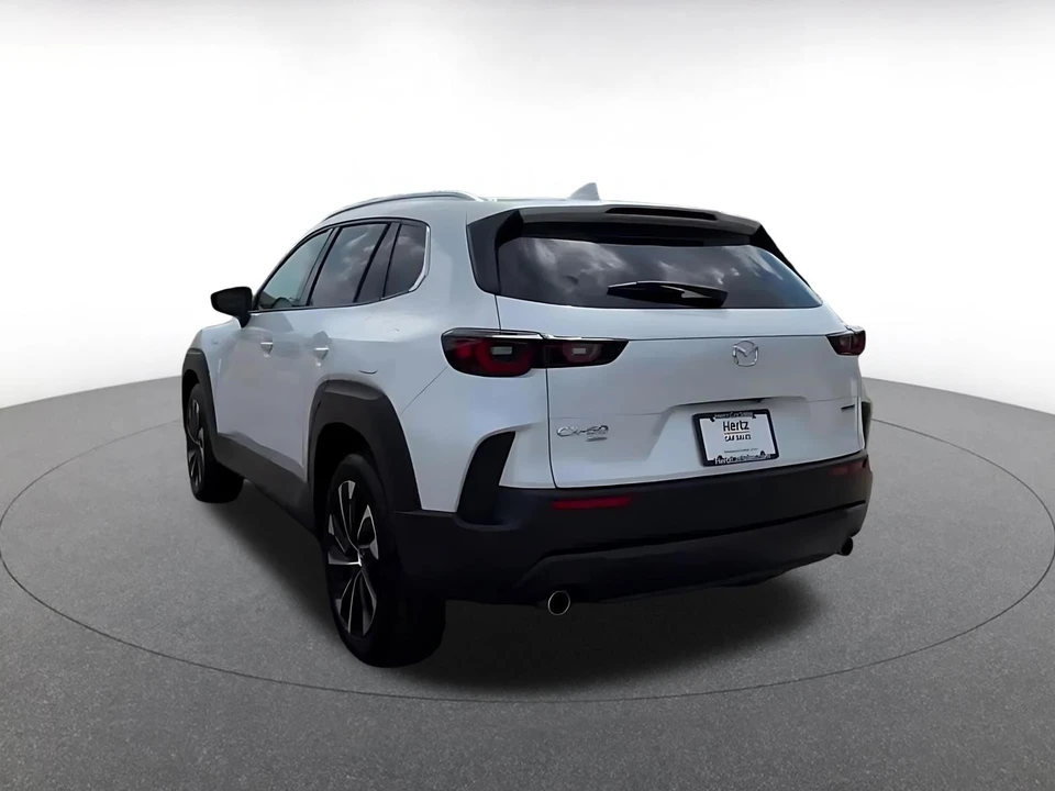 2025 Mazda CX-50 - Image 9 of 31